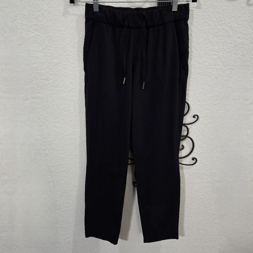 LULULEMON On The Fly Pants |‎ 4